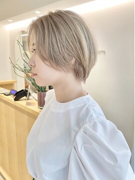 ロマリア 渋谷 渋谷宮益坂(Lomalia) 【Lomalia渋谷】似合わせカットホワイトベージュ