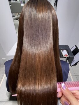 ステア ケース(stair case) 艶々美髪縮毛矯正カット前髪カット