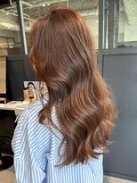 フェミニンロング似合わせカットアプリコットオレンジ_ba526532
