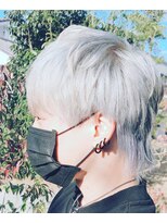 モア(more)&nbsp;マッシュウルフホワイトカラー