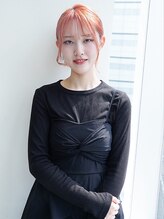 クィーンズガーデンバイケーツーギンザ(QUEEN’S GARDEN by K two GINZA)&nbsp;長郷 有希