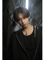 ケイ(K)&nbsp;ナチュラル縮毛矯正で作る韓国シースルーコンマバング