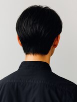 サーカス バイ ビュートリアム 青山(CIRCUS by BEAUTRIUM)&nbsp;刈り上げセンターパート リバースセンターパート