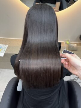 エルメトーキョーバイユアーズ(L'me TOKYO by youres) 艶髪/縮毛矯正