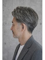 ラムデリカ(LUMDERICA)&nbsp;50代、60代男性にオススメローライトで白髪ぼかしスタイル