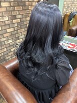 ミュー(m)&nbsp;ブリーチ履歴を活かす透明感暗髪カラー