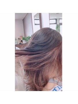 ヘアーサロン プアメリア(Puamelia) 20代大人かわいいダークグレージュ＋ハイトーンインナーカラー