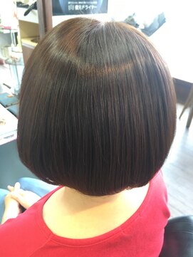 ヘアーアンドスパ ローラ(LoLa) ふんわりボブ