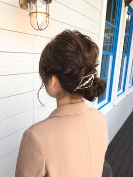 アズグロウヘアー(AS GROW HAIR) お呼ばれスタイル☆No.2【帯山/長嶺/髪質改善/縮毛矯正】