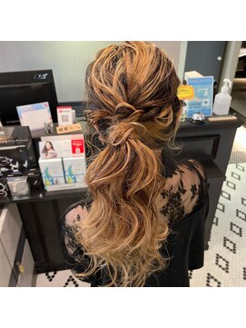 アルツ グレアス(ALTS glaness) 【ALTS】ヘアアレンジ×ポニーテール