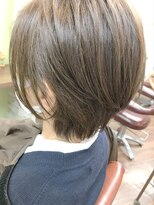 ヘアー バイ ミーズ(hair by Mii’s) 前下がりショートボブ