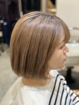 ウォーカーズ(WALKERS) ブリーチ履歴(2.3回)透明感・柔らかさのフォギーベージュ