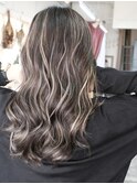 ハイライトショートヘアレイヤーカットダブルカラー