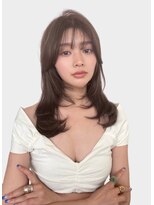 ヴェイン 渋谷(vain)&nbsp;顔周りレイヤー　インナーカラー　シースルーバング　セミディ