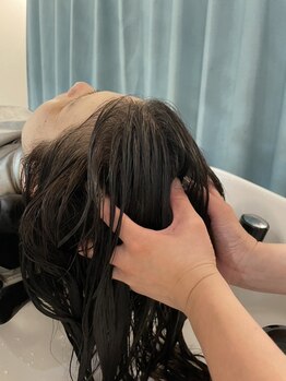 ヘッドスパが大人気★日々の疲れをLuminol ｂ hairで癒します♪血行促進で頭皮から健康に！