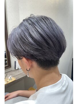 ミリ 千歳烏山(Mili CARE&SPA) シルバーアッシュ