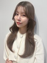 ユーフォリア 新宿通り(Euphoria) くびレイヤーエモージュケアカラー似合わせカットシアブラウン