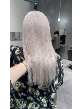 モニカ(MONIQA) ホワイトグレージュ