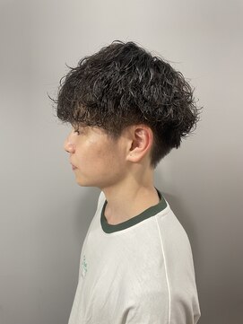 アウラ 近鉄八尾駅前店(Aura) 波巻きパーマ