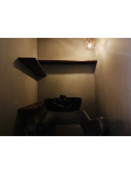 【別府鉄輪線】最初から最後までマンツーマン対応。至福のサロンtimeを満喫できる、上質空間の大人サロン。