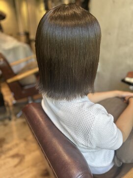 ヘアサロン レゴリス(hair salon REGOLITH) 外ハネ×オリーブベージュ