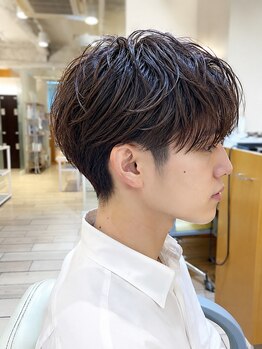 アルティインターナショナル(ALTI INTERNATIONAL)の写真/HPBAWARD2023べストサロン部門注目サロン選出☆メンズカット＋頭皮ケアシャンプー￥4400/パーマも人気