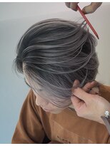 サロウィン 下北沢(SALOWIN)&nbsp;グレーシルバーのシャドールーツ