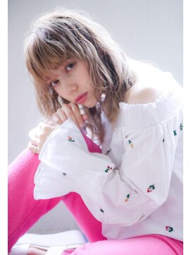 テイラー(Taylor) [Taylor]  Taylor定番☆プラチナベージュ