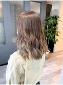 ナチュラルベージュ