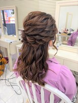 リサ 恵比寿(risa.)&nbsp;ねじりのハーフアップ