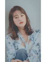 レジュアル(RESSUAL)&nbsp;前髪　くびれミディ　イヤリングカラー　イメチェン