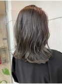 グレージュ　ケアブリーチ　エギョモリ　伸ばしかけミディアム