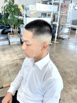 ザ オーダー(THE ORDER) メンズ坊主ヘアスキンフェードカットボウズヘアバーバーヘア