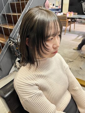 トレス(TRESS) レイヤーボブ　ボブウルフ　大人ボブ　マッシュウルフ