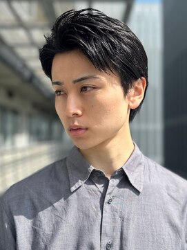 ガーデンヨコハマエスト(GARDEN YOKOHAMA est) アッシュブラック　ニュアンスパーマ　大人　ベリーショート