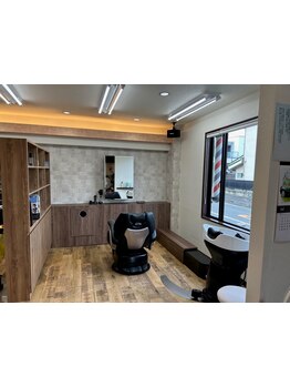 《半個室の空間×マンツーマン施術》周りを気にせず、ゆったりとした時間を過ごしたい方におすすめ◎