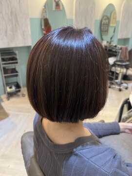 アンフィ 矢向(Anphi) 11-26 ぱつっとボブ