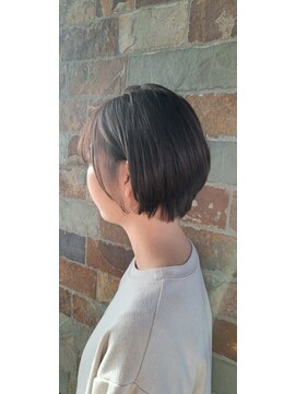 セリオアンジョウ(serio anjo) ショートボブ