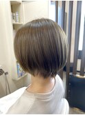 ショートヘア