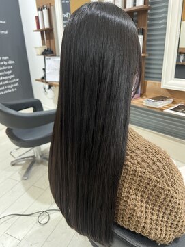 ノアール(Noir) サラサラロングヘア