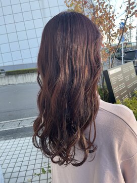 ジップ 緑店(zip) ピンクベージュカラー×30代柔らかフェミニン