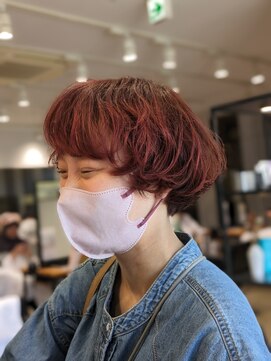 ケーオーエスビューティー(K O S beauty) チェリーレッドのフレンチショート!