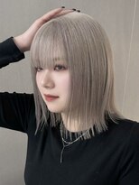 サンク 原宿 表参道(cinq) ハイトーンダブルカラーレイヤーカットミルクティーグレージュ