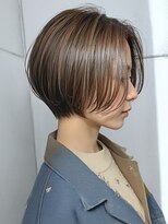 アビリタ(abilita)&nbsp;ショート ボブ 白髪ぼかし ハイライト 透明感カラー 30代40代