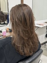 ルイ(ROUIS produced by LUCK 津田沼)&nbsp;レイヤーカット/ミルクティーベージュ/スモーキーカラー