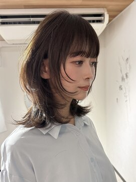 エトワ 中央店(etoi) 大分ハッシュカット胸上鎖骨下ウルフレイヤースタイルかるめ