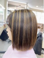 ビーワンヘアー 藤井寺 土師ノ里(B1hair)&nbsp;デザインハイライト×ミニボブ