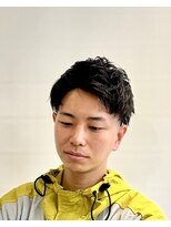 ザ マイルドクラブ(THE MILD CLUB)&nbsp;アップバング　スキンフェード　ニュアンスパーマ