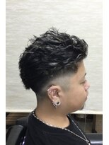 ヘアー サロン アサヒ(HAIR SALON ASAHI)&nbsp;メンズフェザーパーマホワイトシルバーメッシュ