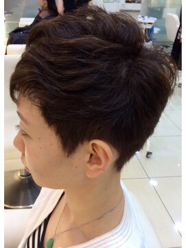 イマージュ アヴェダ 八王子店(Image AVEDA) カジュアルショートスタイル